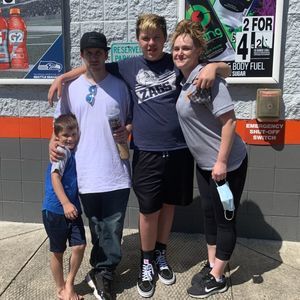 Meet your Posher, Brandon